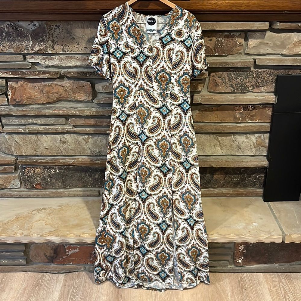 Milk.It Vintage Reworked Paisley Short Sleeve Maxi Dress